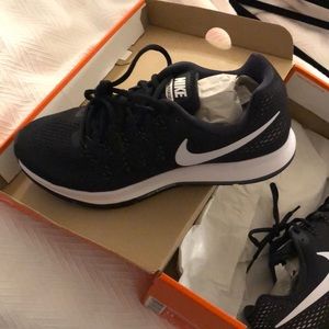 Brand New Nike Air Zoom Pegasus 33